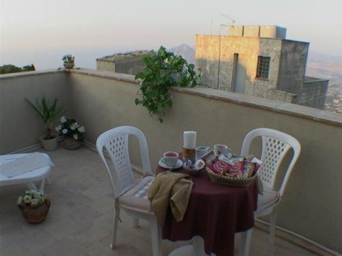 Hotel San Domenico Эриче Экстерьер фото